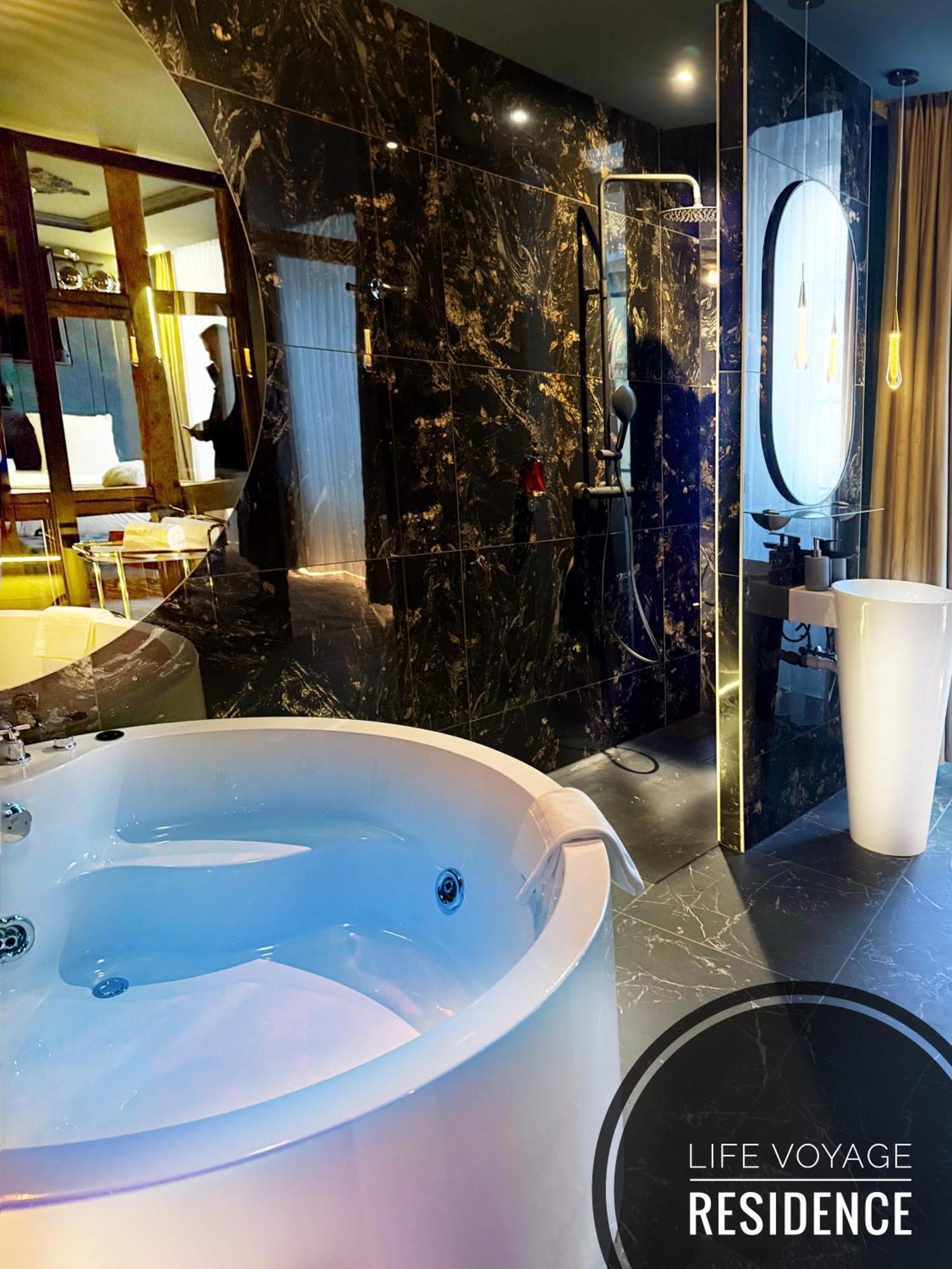 Life Voyage Residence & Spa - Strasbourg'S City Center Luxury Experience Εξωτερικό φωτογραφία